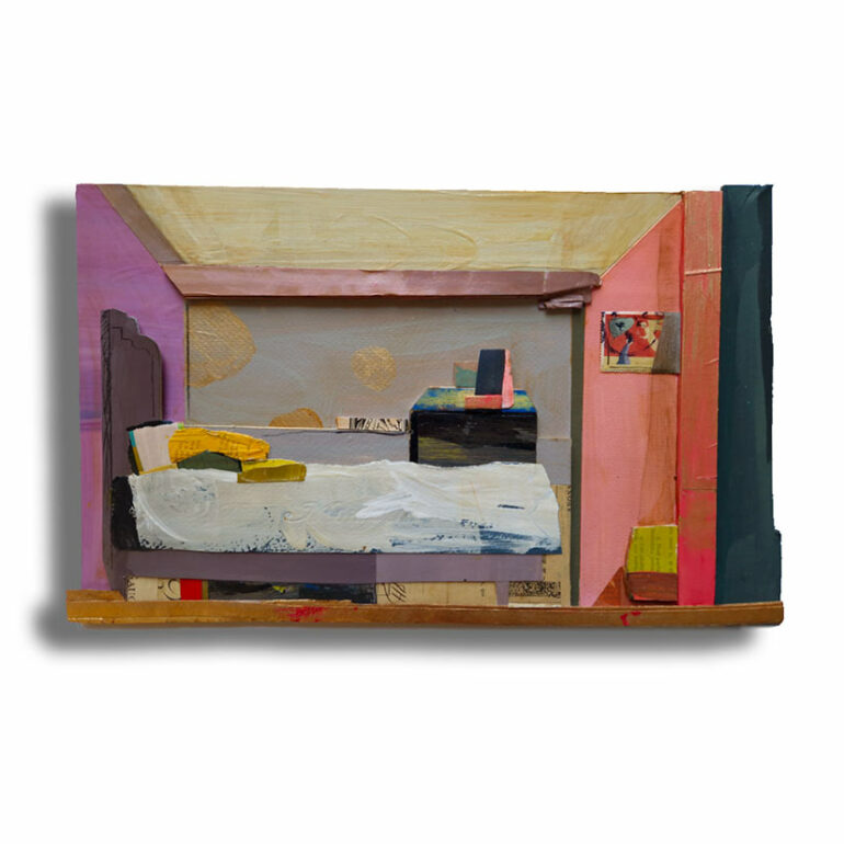 Bernard, réalise des bas-reliefs en technique mixte